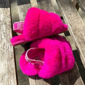 Ugg baby girl Fluff Yeah genuine shearling slipper